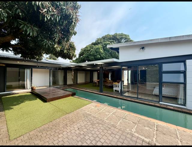 4 BEDROOM HOUSE FOR SALE IN MEER EN SEE